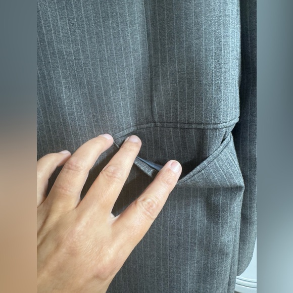 Stafford Suit - Picture 6 of 15